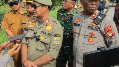 Kodim 0509/Bekasi dan Pemkab Tertibkan Ratusan Bangunan Liar di Karang Raharja