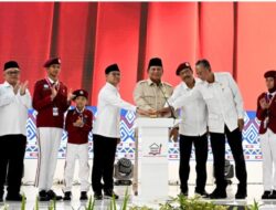 Presiden Prabowo Resmikan 166 Sekolah Rakyat