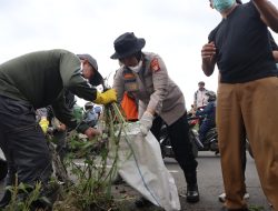 Sinergi Forkopimda Wujudkan Indonesia Asri, Kapolres Metro Bekasi Turun Dalam Aksi Bersih Kalimalang