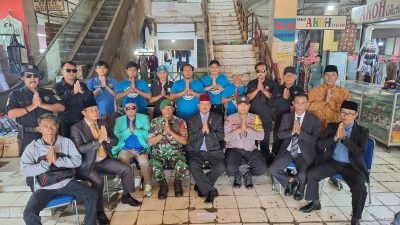 Pendim 0509 Kabupaten Bekasi Babinsa Koramil 08/Lemahabang Pantau Pasar Serang, Jaga Kondusivitas Jelang Idulfitri 1447 H